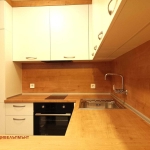 Дава се под наем Двустаен апартамент в с. Бенковски, Област София-област - 65 кв.м за 382.5 € - Снимка #1