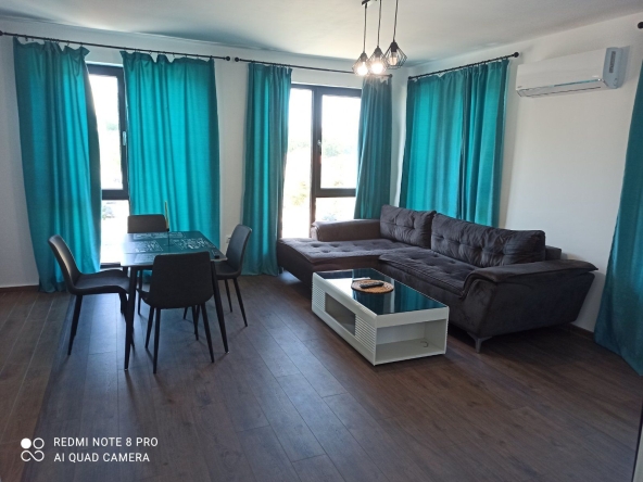 Дава се под наем Тристаен апартамент в Варна, м-т Боклук Тарла - 78 кв.м за 714 € - Снимка #1