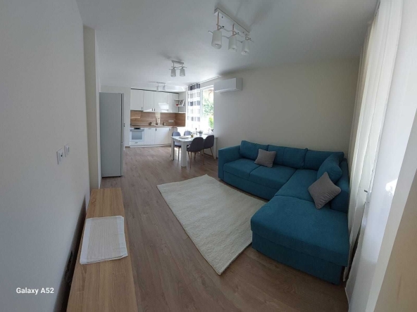 Дава се под наем Тристаен апартамент в София, Обеля 2 - 72 кв.м за 700 € - Снимка #1