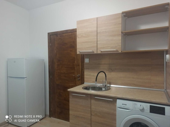 Дава се под наем Двустаен апартамент в Варна, Изгрев - 47 кв.м за 348.84 € - Снимка #1