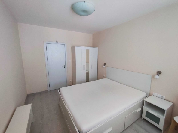 Дава се под наем Двустаен апартамент в София, Красно село - 60 кв.м за 447.78 € - Снимка #1
