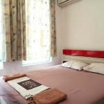 Дава се под наем Двустаен апартамент в к.к. Слънчев бряг - 52 кв.м за 178.5 € - Снимка #1