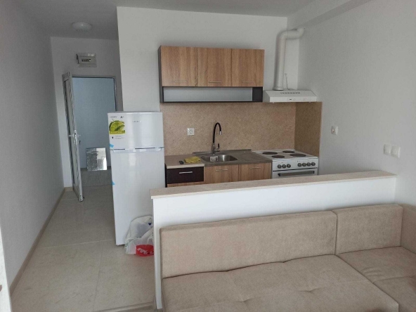 Дава се под наем Едностаен апартамент в София, Център - 50 кв.м за 400 € - Снимка #1