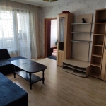 Дава се под наем Двустаен апартамент в Варна, Цветен квартал - 55 кв.м за 375 € - Снимка #1