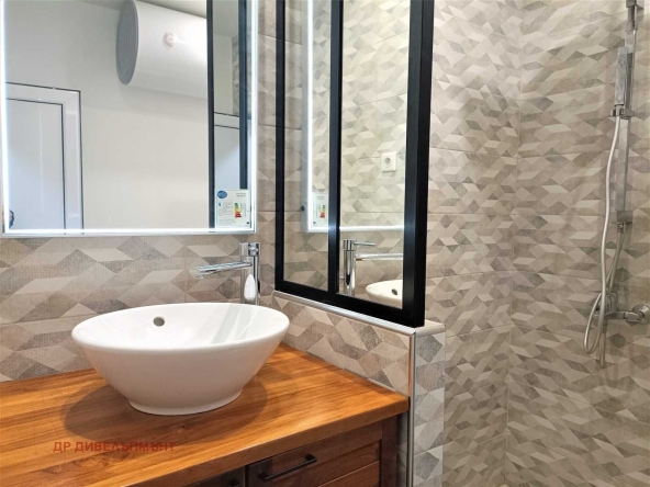 Дава се под наем Едностаен апартамент в София, Студентски град - 56 кв.м за 459 € - Снимка #1