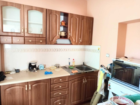 Къща в Казанлък - 100 кв.м за 1377 €/кв.м - Снимка #1