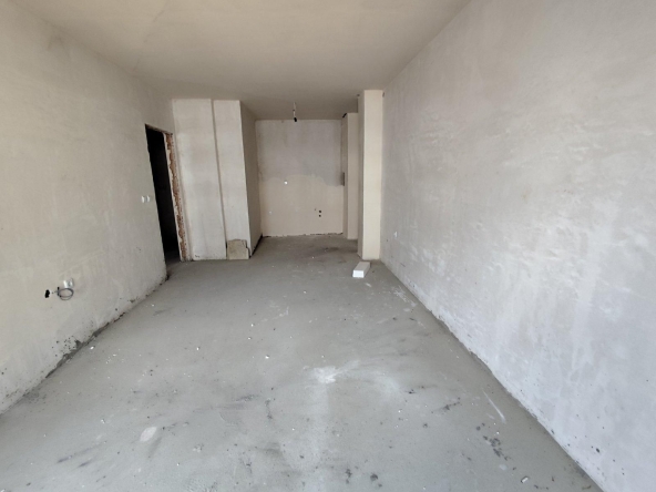 Двустаен апартамент в Бургас, Център - 65 кв.м за 1089 €/кв.м - Снимка #1