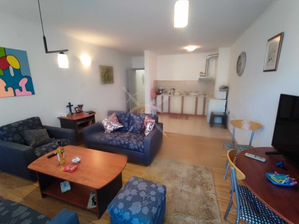 Двустаен апартамент в к.к. Слънчев бряг - 93 кв.м за 775 €/кв.м - Снимка #1