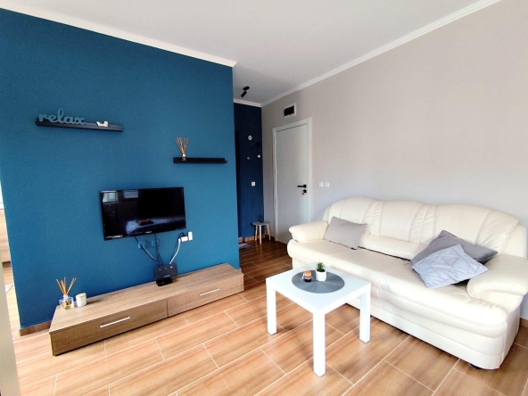 Едностаен апартамент в Бургас, Сарафово - 46 кв.м за 1691 €/кв.м - Снимка #1