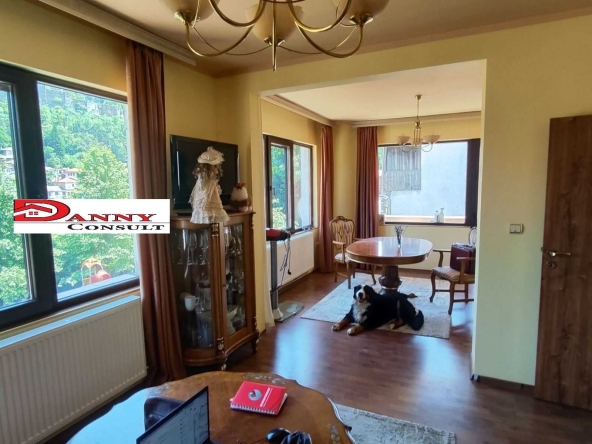 Етаж от къща в Велико Търново, Акация - 120 кв.м за 2059 €/кв.м - Снимка #1