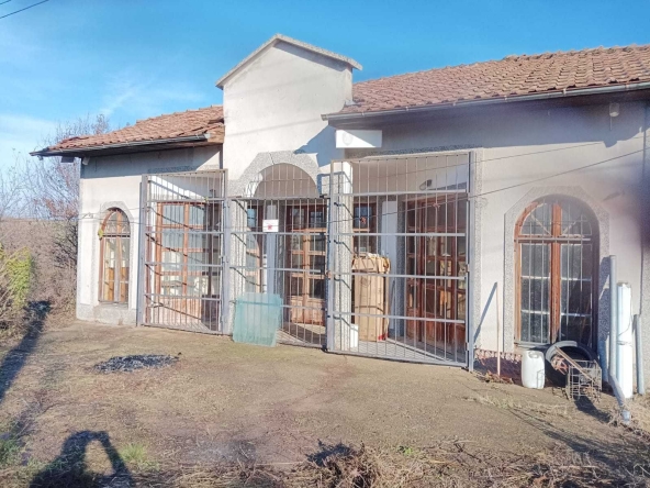 Заведение в Плевен, Индустриална зона - 90 кв.м за 245 €/кв.м - Снимка #1