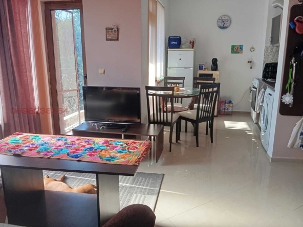 Дава се под наем Двустаен апартамент в София, Красно село - 55 кв.м за 79.56 € - Снимка #1