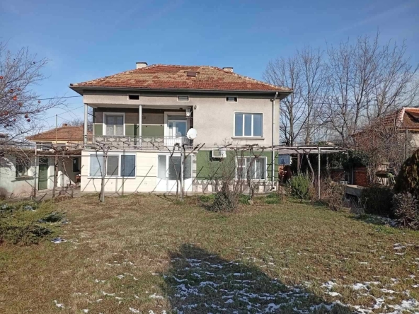 Къща в Гълъбово - 150 кв.м за 170 €/кв.м - Снимка #1