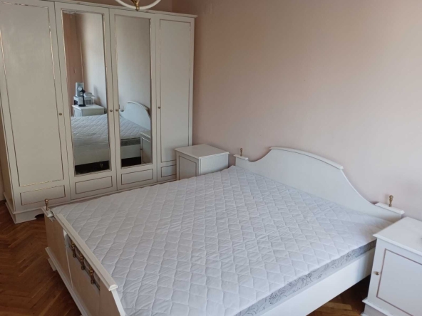 Дава се под наем Двустаен апартамент в София, Борово - 100 кв.м за 550 € - Снимка #1