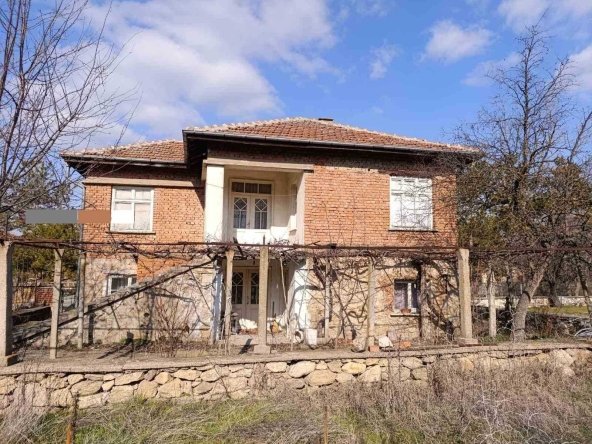 Къща в с. Българин, Област Хасково - 162 кв.м за 227 €/кв.м - Снимка #1