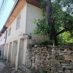 Къща в Троян - 70 кв.м за 182 €/кв.м - Снимка #1