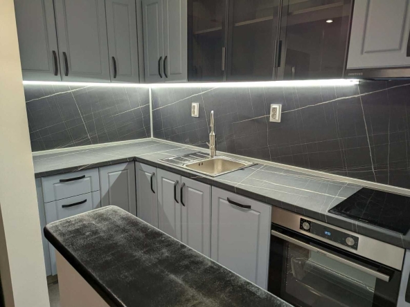 Дава се под наем Двустаен апартамент в София, Белите брези - 75 кв.м за 747.66 € - Снимка #1