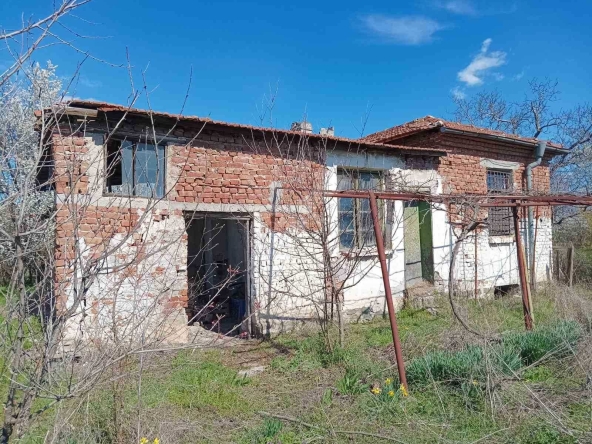 Къща в Бургас, Долно Езерово - 80 кв.м за 447 €/кв.м - Снимка #1