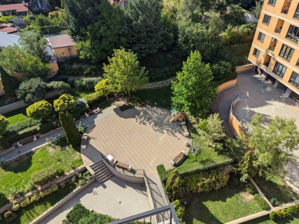 Двустаен апартамент в София, Овча купел - 141 кв.м за 1348 €/кв.м - Снимка #1