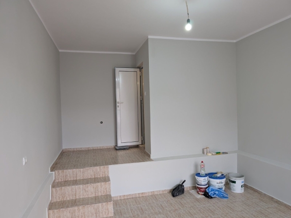 Дава се под наем  в Асеновград - 28 кв.м за 199.41 € - Снимка #1