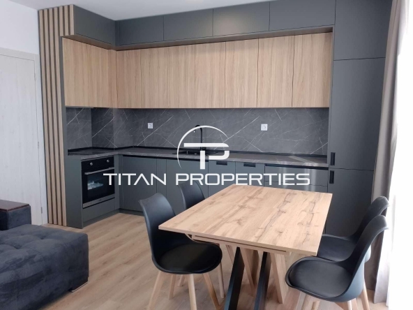 Дава се под наем Двустаен апартамент в Варна, Възраждане 3 - 50 кв.м за 485 € - Снимка #1