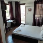 Дава се под наем Едностаен апартамент в Бургас, Лазур - 40 кв.м за 89.25 € - Снимка #1