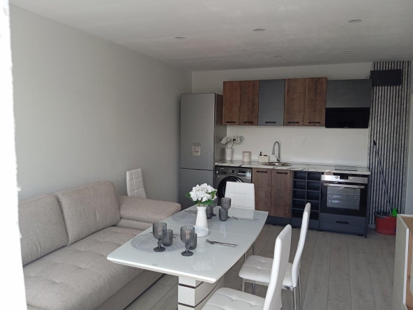 Тристаен апартамент в София, 7-ми 11-ти километър - 62 кв.м за 2420 €/кв.м - Снимка #1