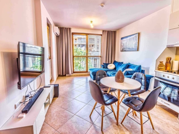 Тристаен апартамент в к.к. Слънчев бряг - 71 кв.м за 1944 €/кв.м - Снимка #1