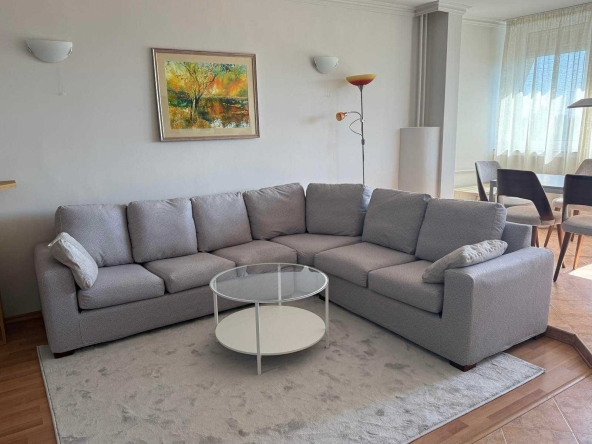 Дава се под наем Тристаен апартамент в София, Изток - 90 кв.м за 800 € - Снимка #1