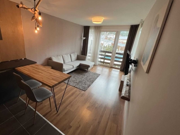 Двустаен апартамент в Разлог - 61 кв.м за 1263 €/кв.м - Снимка #1