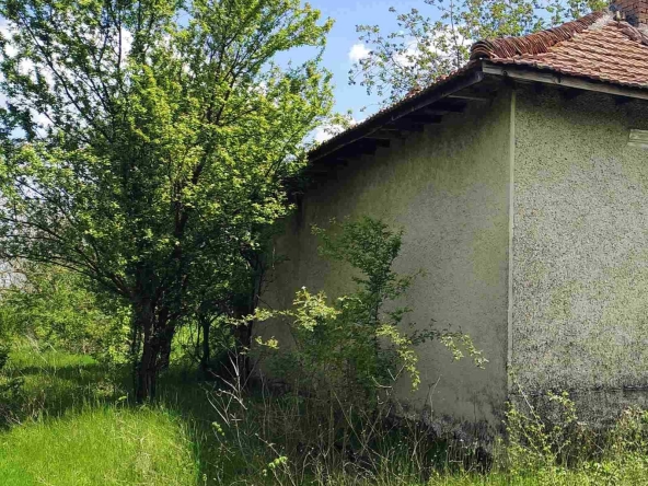 Къща в с. Славейково, Област Варна - 80 кв.м за 223 €/кв.м - Снимка #1