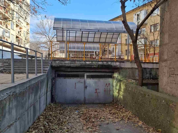 Гараж / Паркомясто в Стара Загора, Казански - 19 кв.м за 483 €/кв.м - Снимка #1