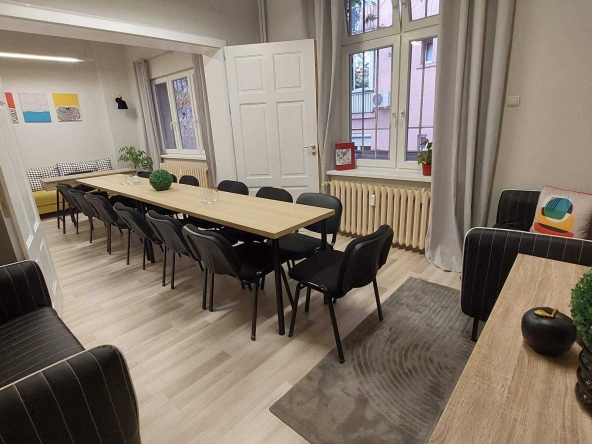 Дава се под наем Зала за събития в София, Център -  кв.м за 25.5 € - Снимка #1