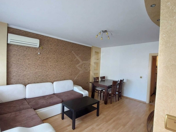 Тристаен апартамент в Айтос - 76 кв.м за 1264 €/кв.м - Снимка #1