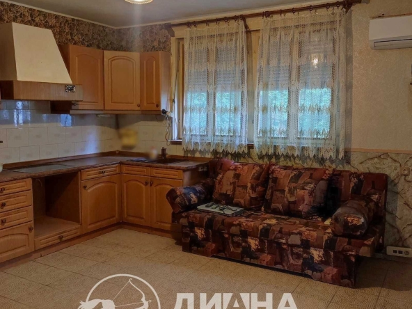 Тристаен апартамент в Пловдив, Център - 80 кв.м за 2063 €/кв.м - Снимка #1