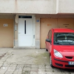 Дава се под наем Многостаен апартамент в Ямбол, Център - 120 кв.м за 408 € - Снимка #1