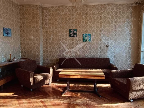 Многостаен апартамент в Карнобат - 96 кв.м за 990 €/кв.м - Снимка #1