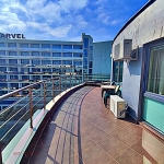 Двустаен апартамент в к.к. Слънчев бряг - 54 кв.м за 1241 €/кв.м - Снимка #1