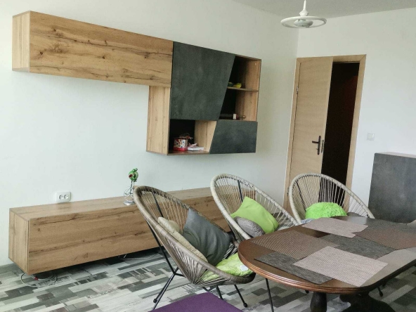 Четиристаен апартамент в Варна, Гръцка махала - 103 кв.м за 2107 €/кв.м - Снимка #1