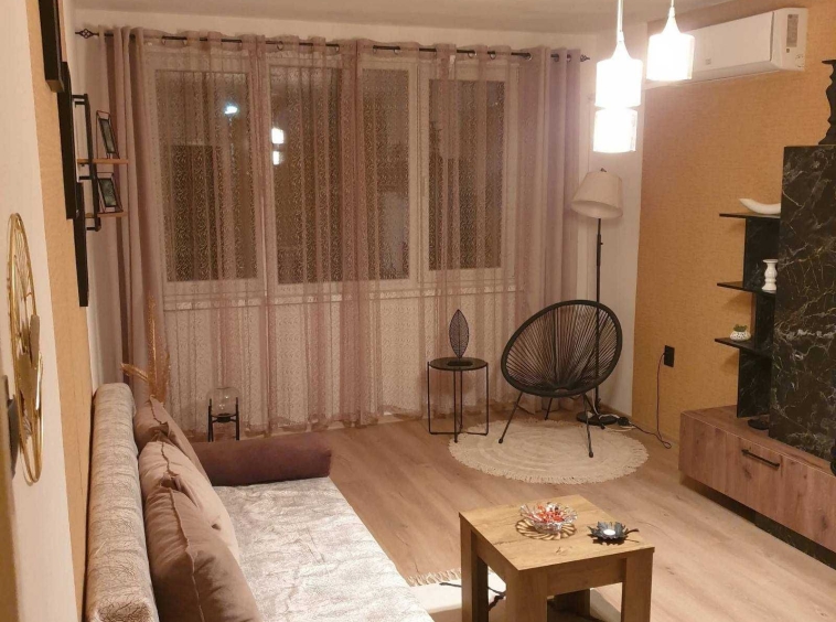 Дава се под наем Двустаен апартамент в Пловдив, Централна гара - 60 кв.м за 382.5 € - Снимка #1