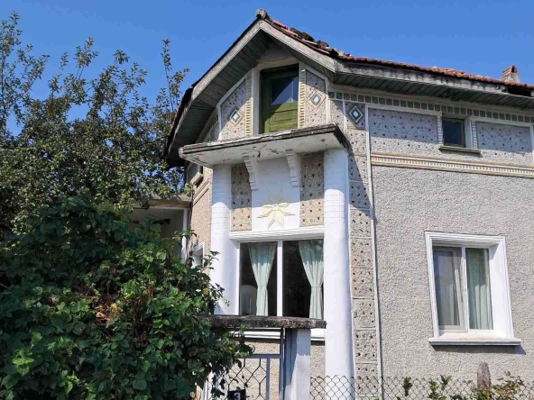 Къща в с. Стоевци, Област Габрово - 166 кв.м за 244 €/кв.м - Снимка #1