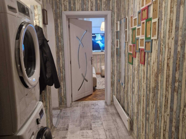 Дава се под наем Тристаен апартамент в София, Левски Г - 70 кв.м за 648.21 € - Снимка #1