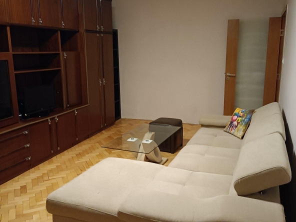 Дава се под наем Двустаен апартамент в София, Борово - 68 кв.м за 797.64 € - Снимка #1