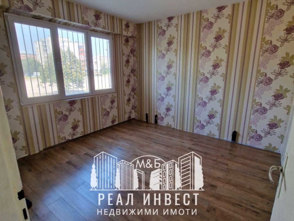 Тристаен апартамент в Димитровград - 86 кв.м за 653 €/кв.м - Снимка #1