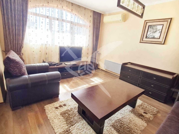 Двустаен апартамент в к.к. Слънчев бряг - 59 кв.м за 1187 €/кв.м - Снимка #1