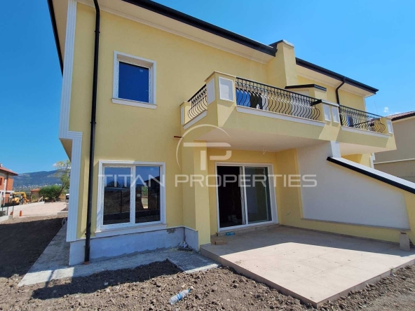 Къща в Пловдив, Тракия - 277 кв.м за 1029 €/кв.м - Снимка #1