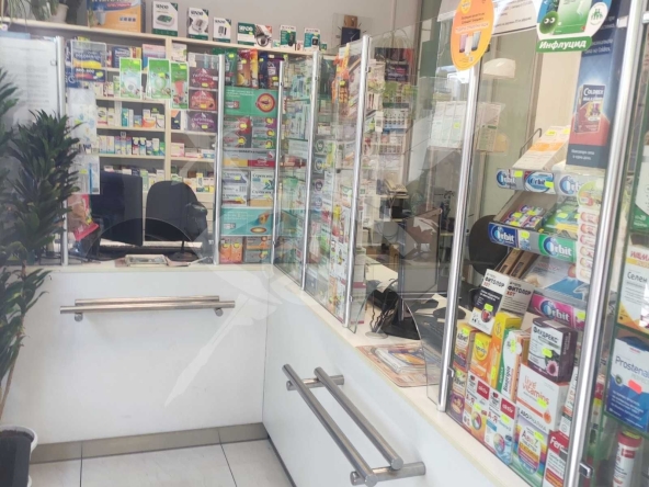 Дава се под наем Магазин в Варна, Окръжна болница - 36 кв.м за 650 € - Снимка #1