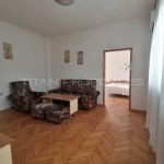 Тристаен апартамент в Пловдив, Съдийски - 130 кв.м за 1031 €/кв.м - Снимка #1