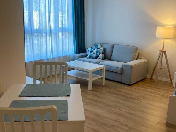 Дава се под наем Едностаен апартамент в София, Младост 4 - 46 кв.м за 350 € - Снимка #1