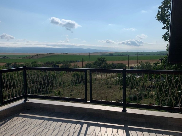 Къща в с. Александрово, Област Бургас - 92 кв.м за 2827 €/кв.м - Снимка #1